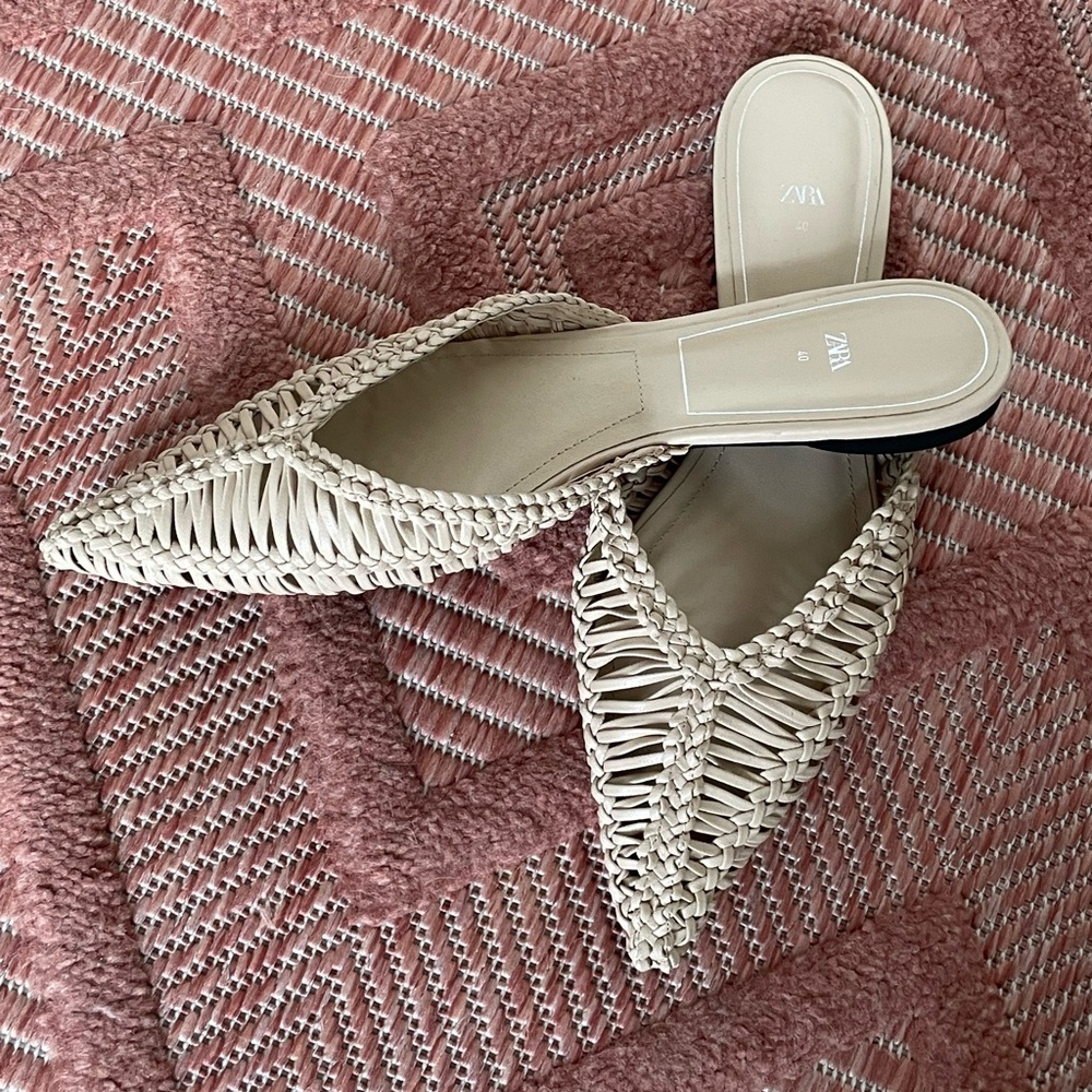 Cream faux leather macrame flats